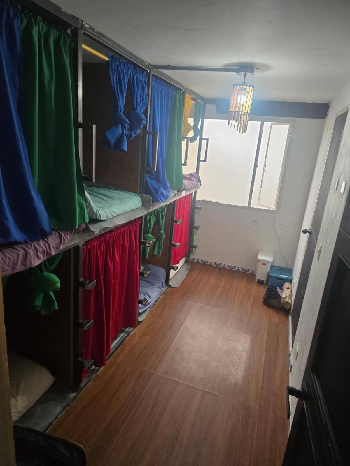 בוגוטה Portelli Hostal Zona G- Para Extranjeros מראה חיצוני תמונה