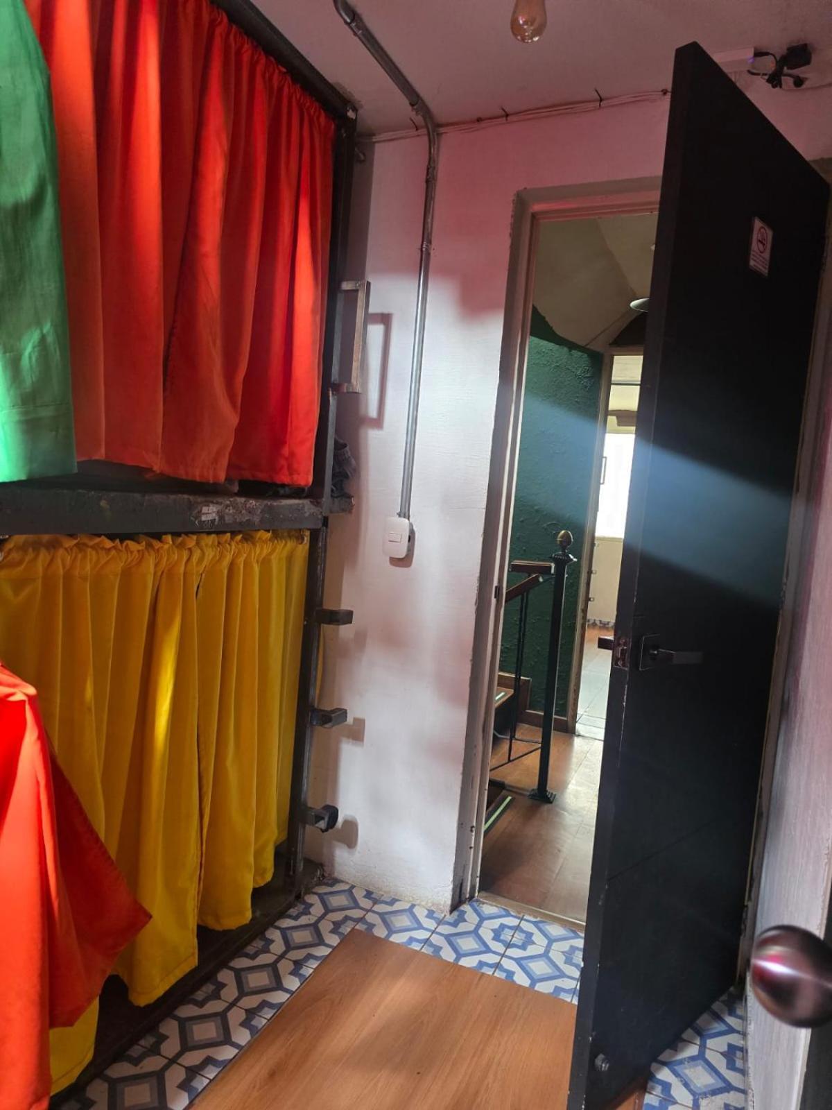 בוגוטה Portelli Hostal Zona G- Para Extranjeros מראה חיצוני תמונה