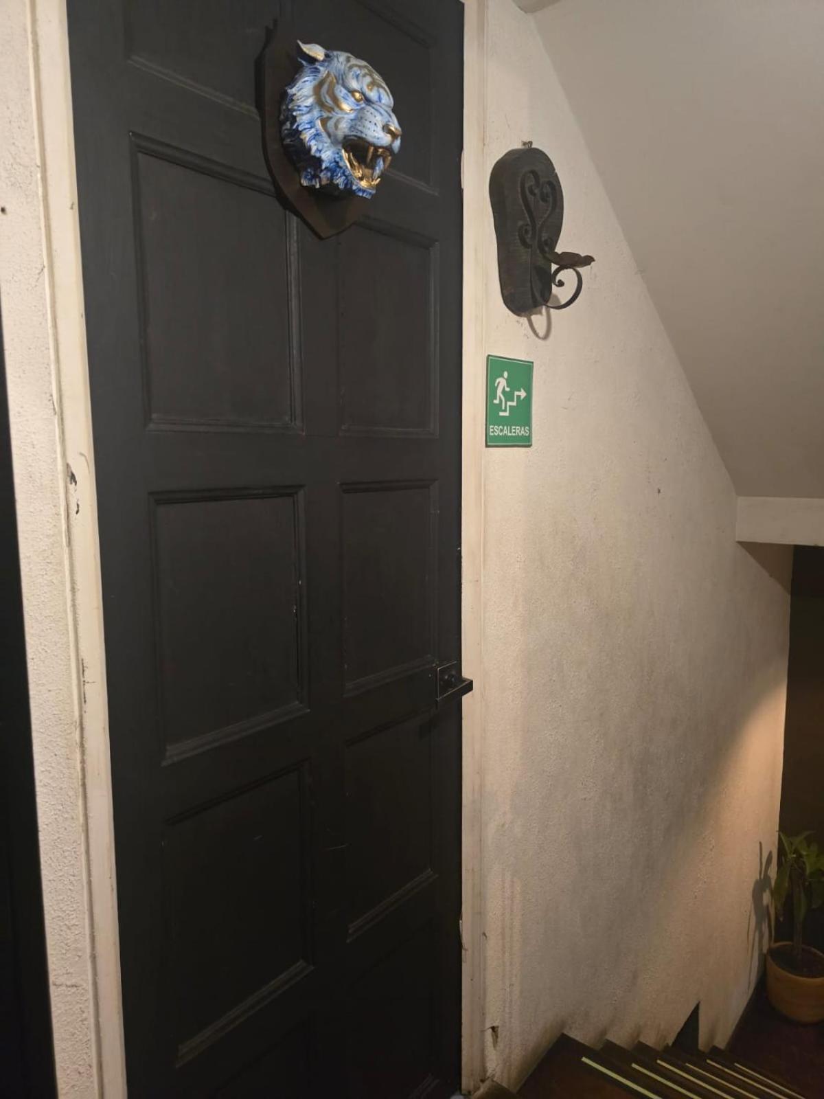 בוגוטה Portelli Hostal Zona G- Para Extranjeros מראה חיצוני תמונה